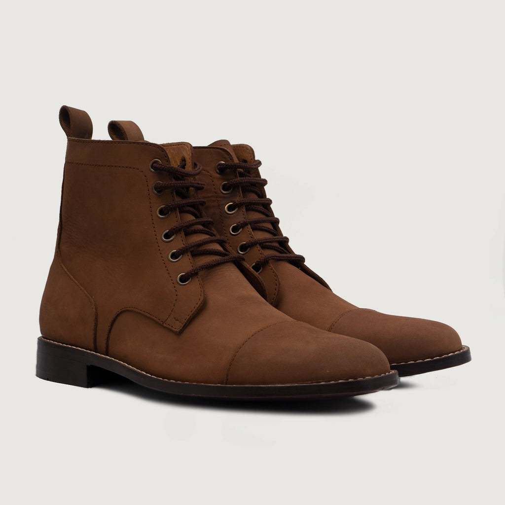 Knight Derby Oil Pull-up Brown Leather Boots